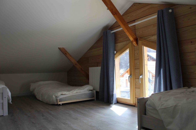 Espace nuit - Chalet individuel L'Etoile d'or - Valloire Les Plans Espace nuit - Chalet individuel L'Etoile d'or - Valloire Les Plans