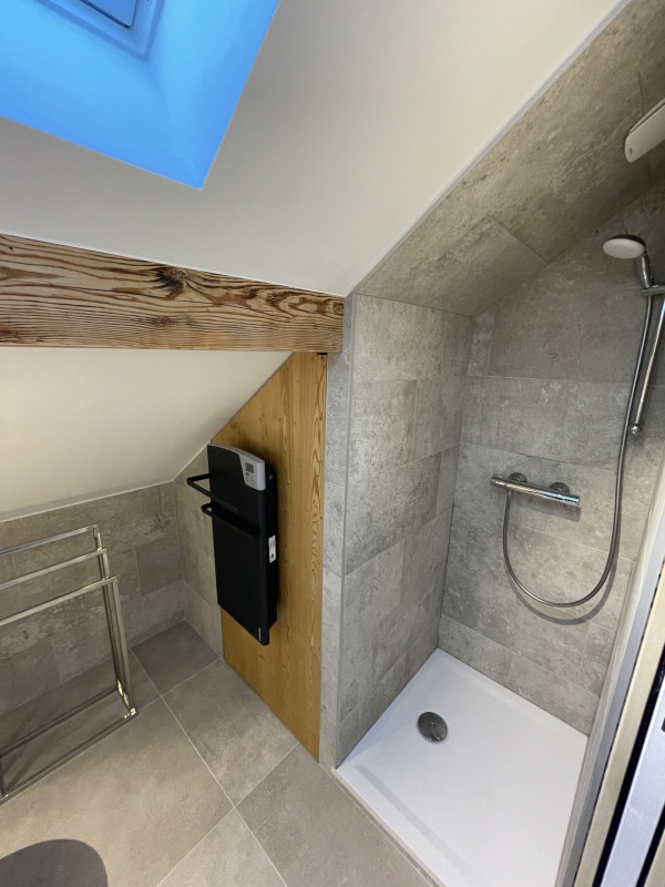 SALLE D'EAU - CHALET ANGE N°4 - VALLOIRE CENTRE SALLE D'EAU - CHALET ANGE N°4 - VALLOIRE CENTRE