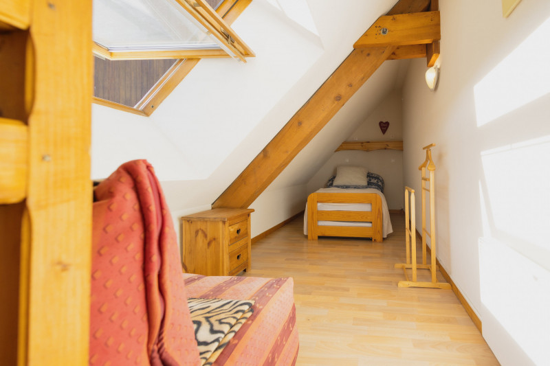 MEZZANINE 2 - APPARTEMENT BON ACCUEIL 26 27 VALLOIRE CENTRE