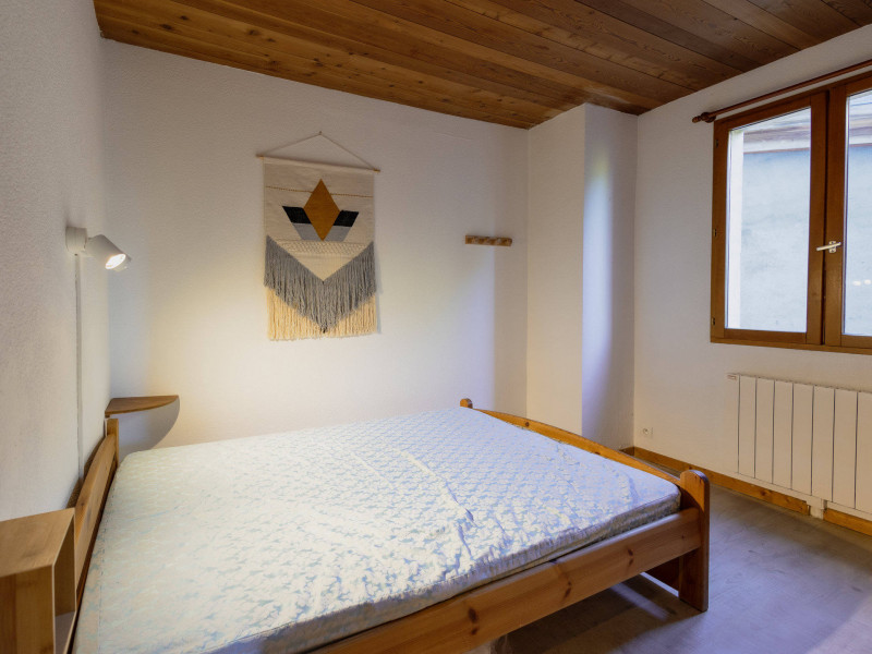 CHAMBRE 2 - APPARTEMENT CHALET 1 - VALLOIRE CENTRE