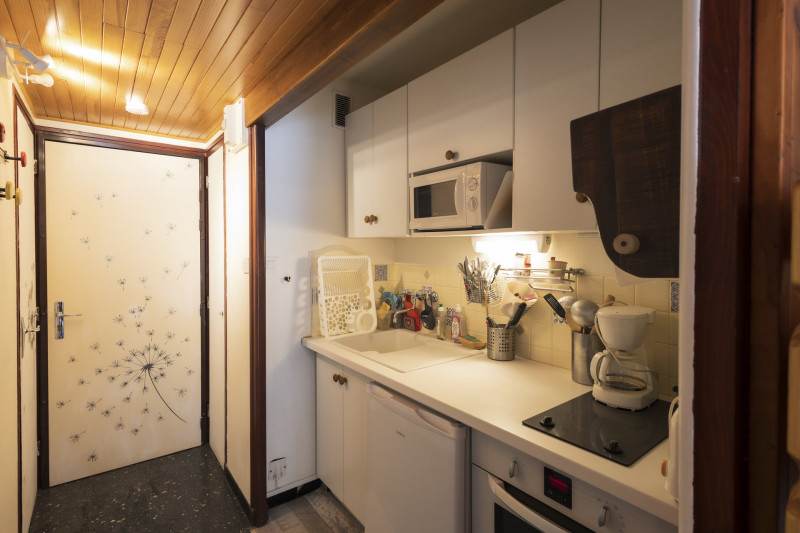 ENTREE STUDIO - APPARTEMENT ROYAL NEIGE 20 - VALLOIRE CENTRE ENTREE STUDIO - APPARTEMENT ROYAL NEIGE 20 - VALLOIRE CENTRE