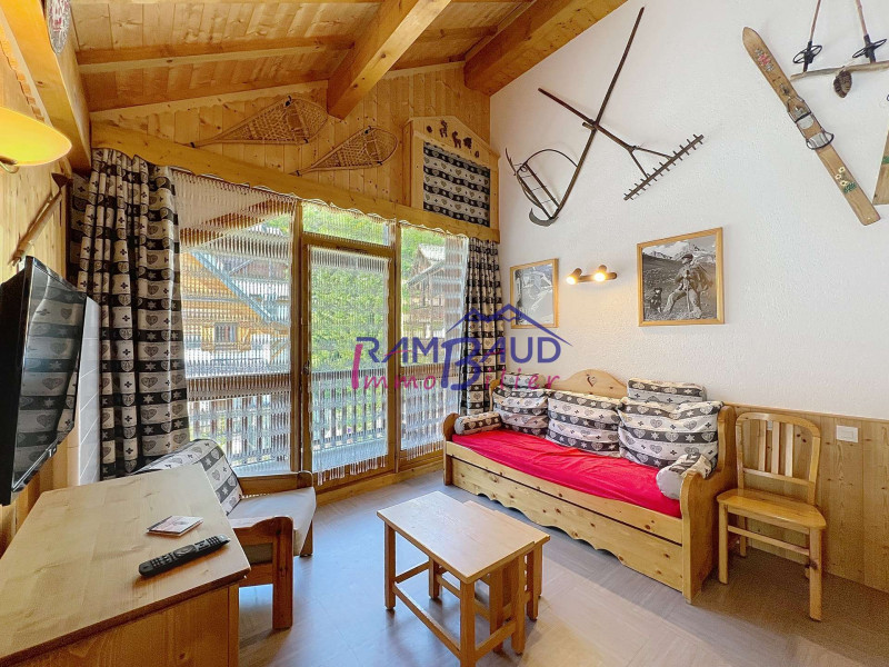 _clients_227345001_photos_11aa_36414767