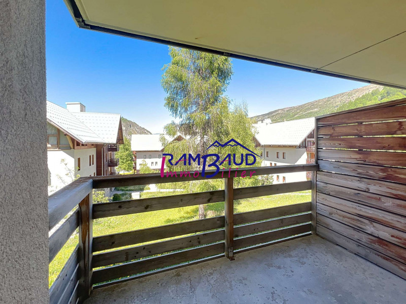 _clients_227345001_photos_152j_36272788