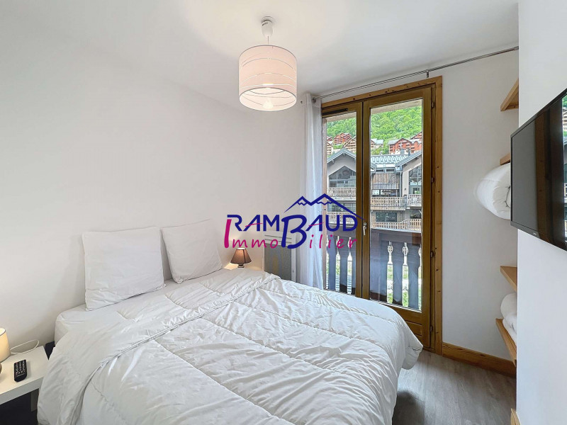 _clients_227345001_photos_164p_37645915