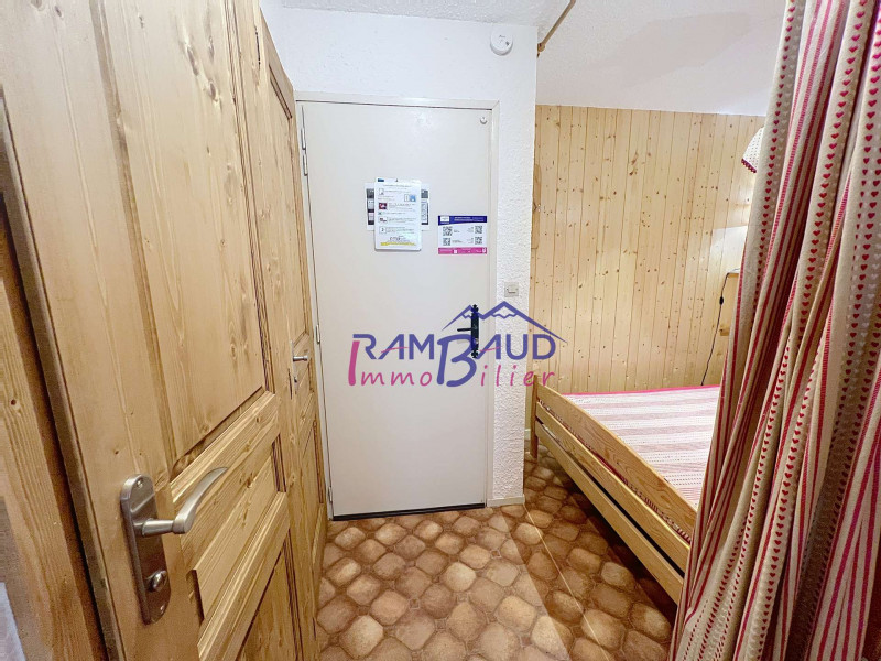 _clients_227345001_photos_17e_36755589