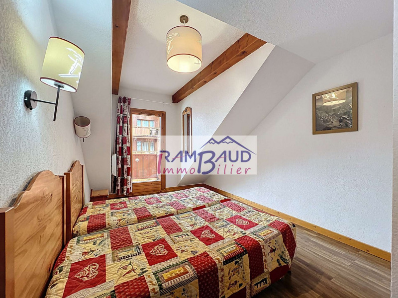 _clients_227345001_photos_219q_37054667