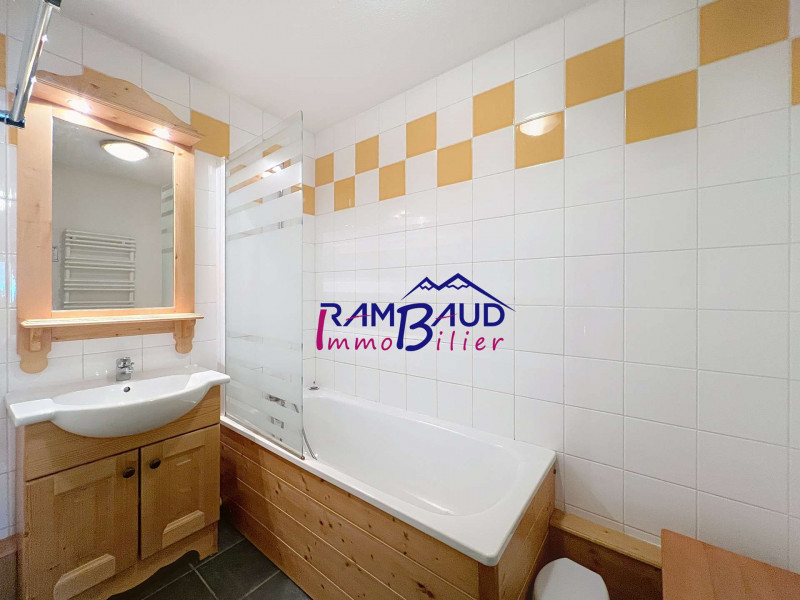 _clients_227345001_photos_231t_37656885