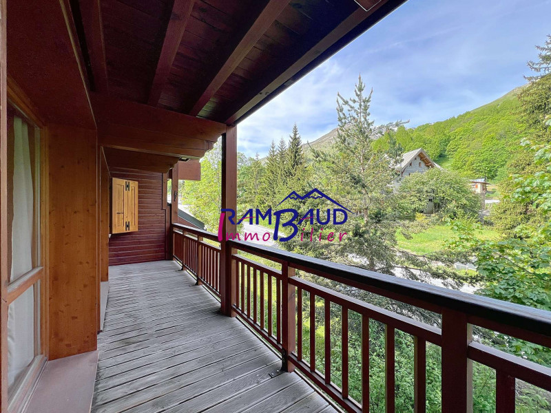 _clients_227345001_photos_259aa_36393138