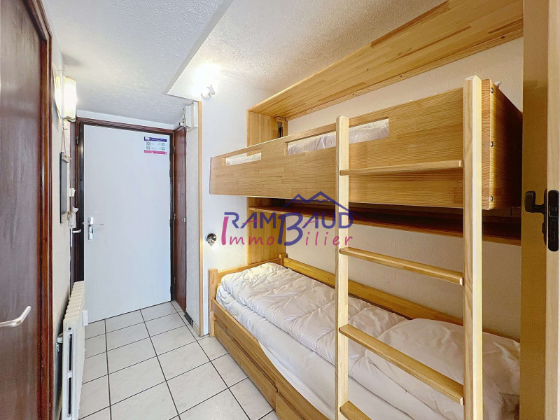 _clients_227345001_photos_284l_36999463