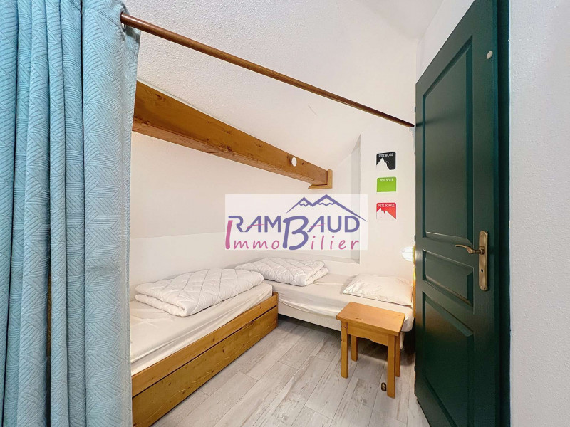 _clients_227345001_photos_293n_37841447