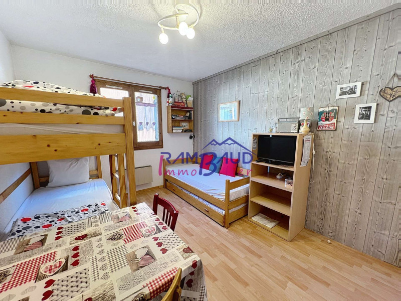 _clients_227345001_photos_299q_36788966