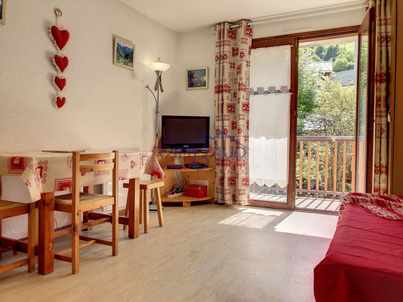 _clients_227345001_photos_35i_36251330