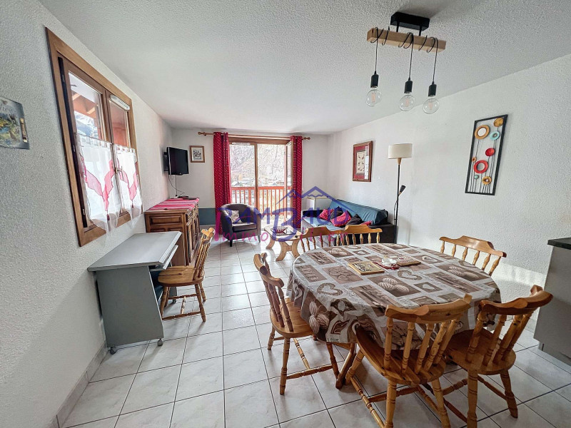 _clients_227345001_photos_48a_36176996