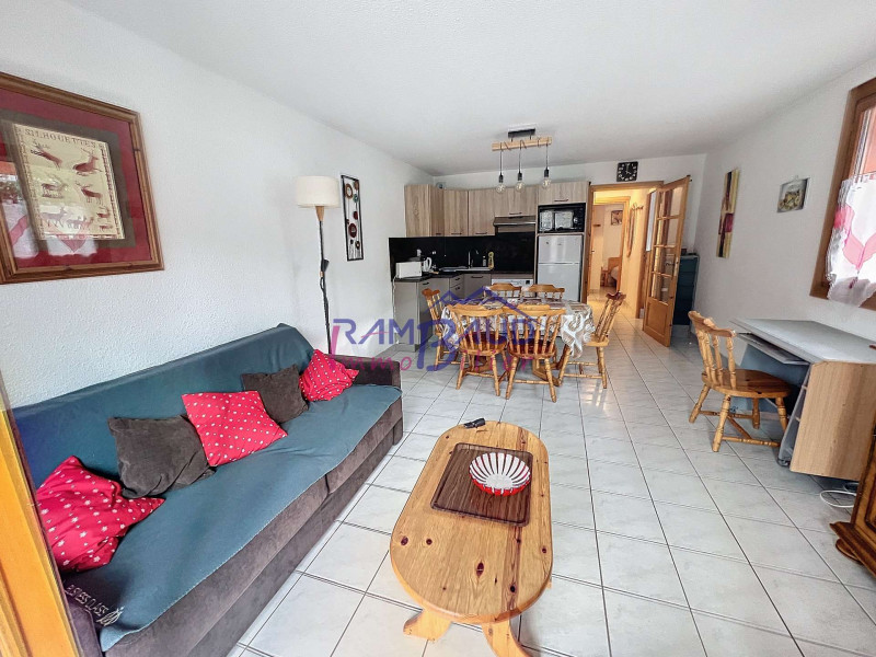 _clients_227345001_photos_48c_37232358