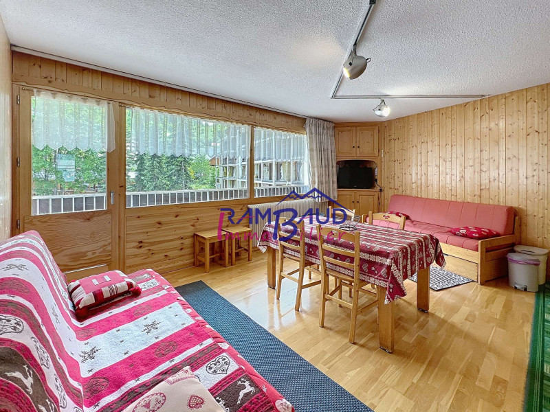 _clients_227345001_photos_49k_37522489 _clients_227345001_photos_49k_37522489