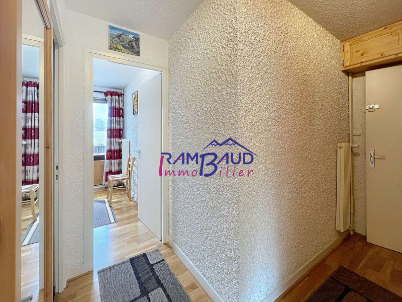 _clients_227345001_photos_49r_37687658 _clients_227345001_photos_49r_37687658