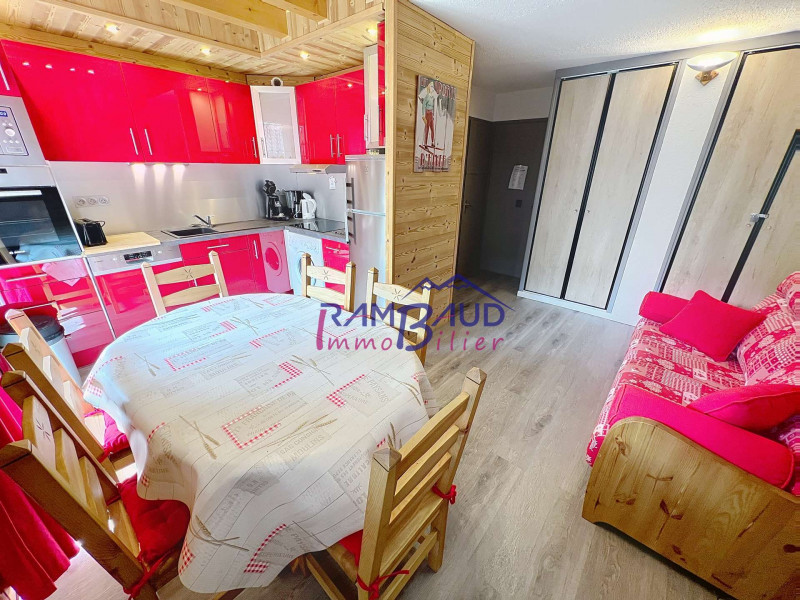 _clients_227345001_photos_54c_36209487