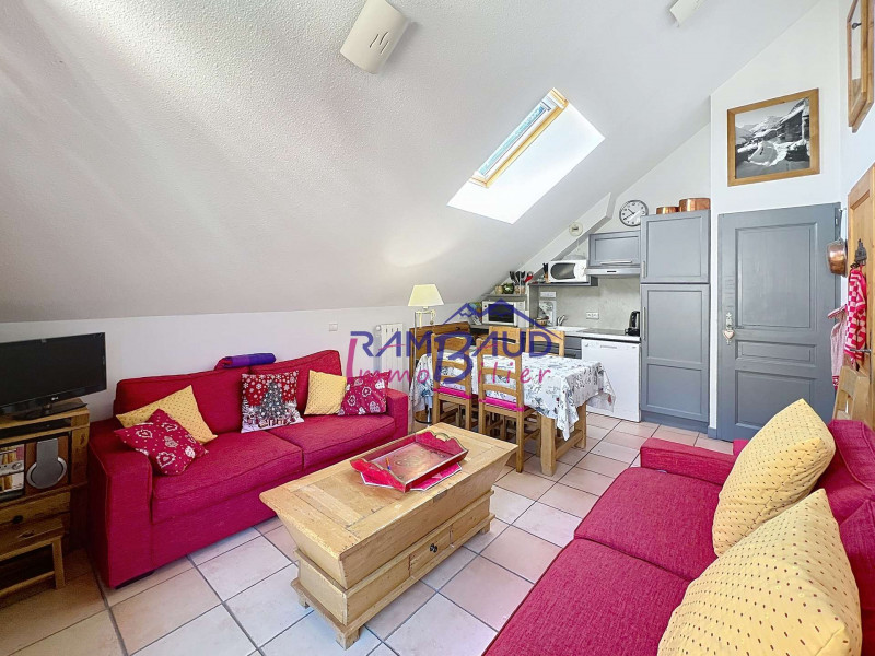 _clients_227345001_photos_80o_37411193