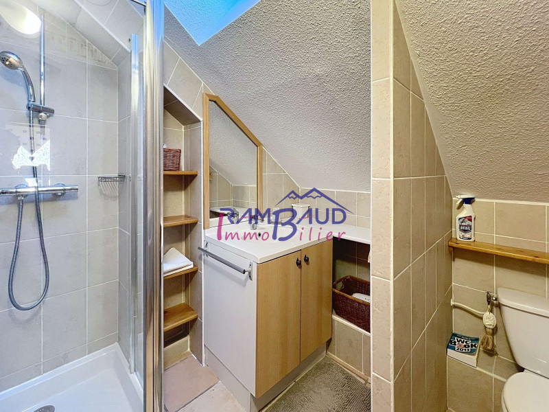 _clients_227345001_photos_80r_36966380