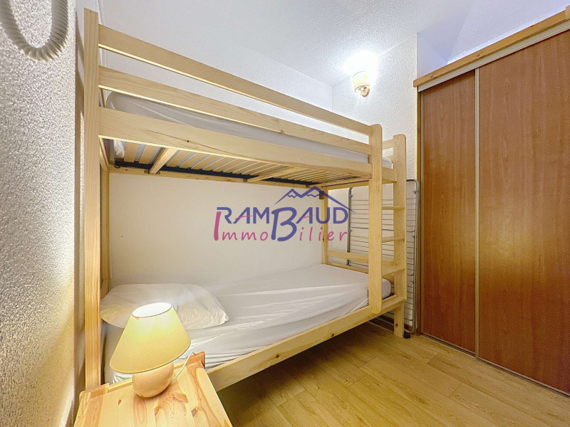_clients_227345001_photos_81d_38974833 _clients_227345001_photos_81d_38974833