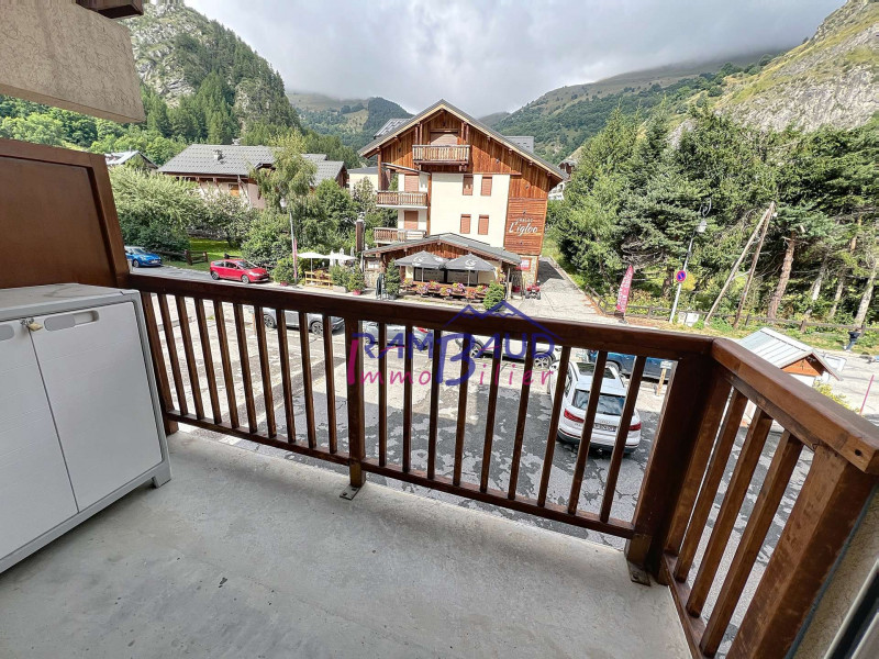 _clients_227345001_photos_82r_37254701