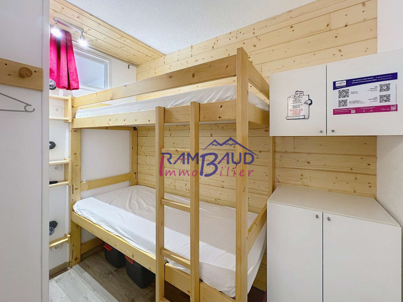 _clients_227345001_photos_82s_38940465