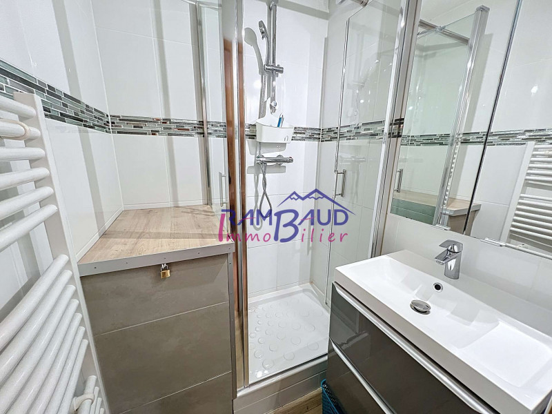 _clients_227345001_photos_82t_36122947