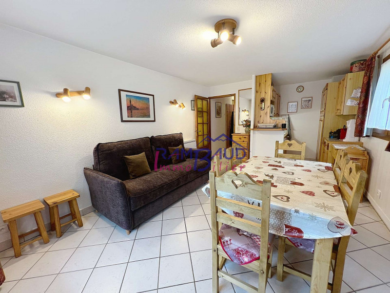 _clients_227345001_photos_88b_36198788