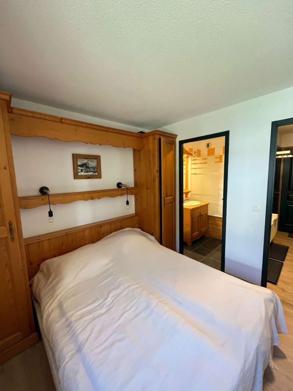 _clients_227345002_photos_103e_36381100 _clients_227345002_photos_103e_36381100