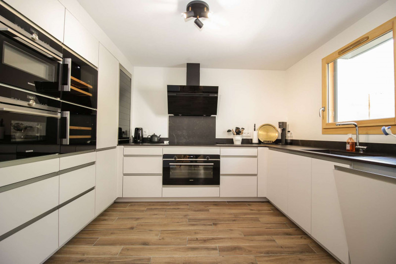 _clients_227345002_photos_107g_36765730