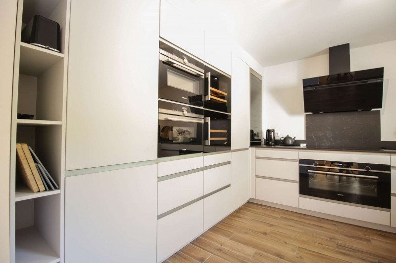 _clients_227345002_photos_107h_35981123