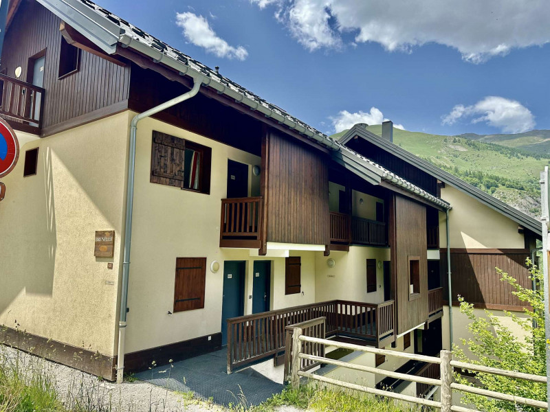 _clients_227345002_photos_113j_37840161