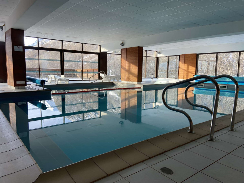 _clients_227345002_photos_122j_36732814