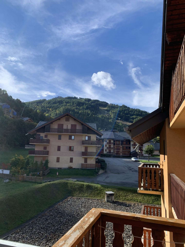 _clients_227345002_photos_128i_37353849