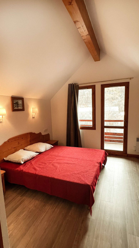 _clients_227345002_photos_141k_37686503