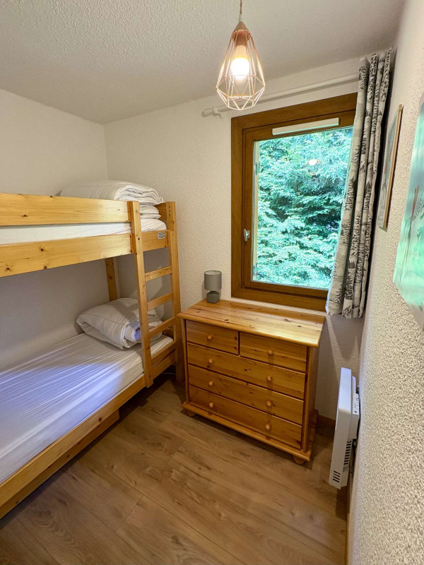 _clients_227345002_photos_143g_37739163