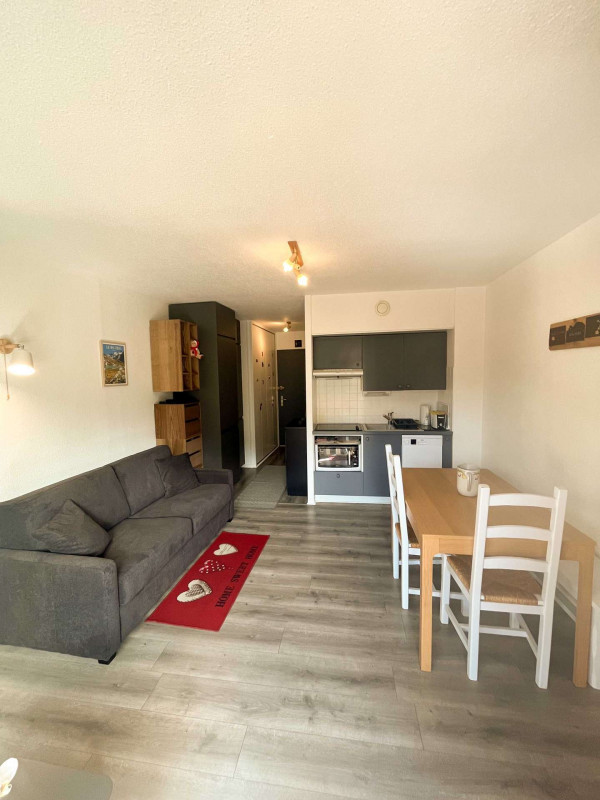 _clients_227345002_photos_151c_36381362