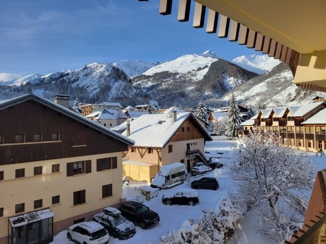 _clients_227345002_photos_151c_37806674