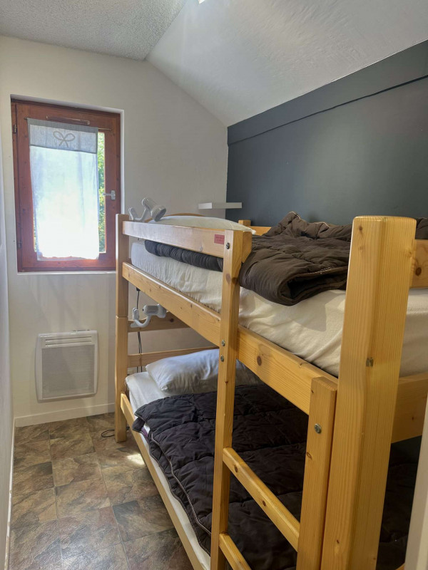 _clients_227345002_photos_24f_37611382