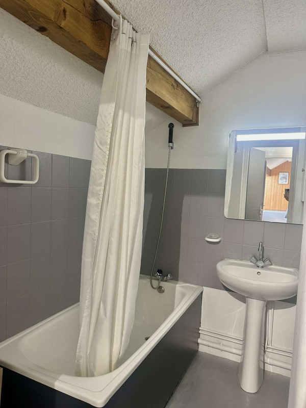 _clients_227345002_photos_24g_37840512