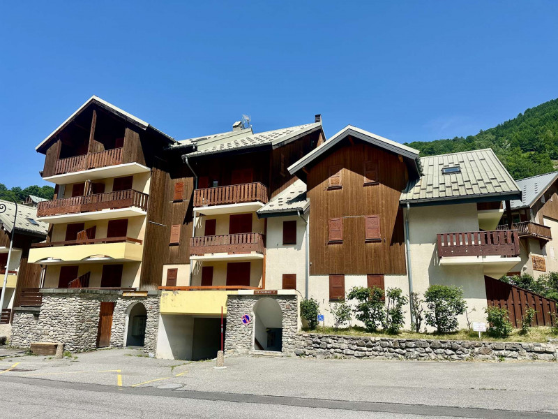 _clients_227345002_photos_24l_36469151