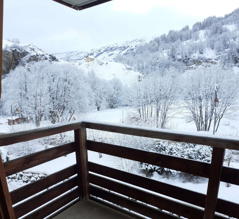 _clients_227345002_photos_25y_36261359 _clients_227345002_photos_25y_36261359