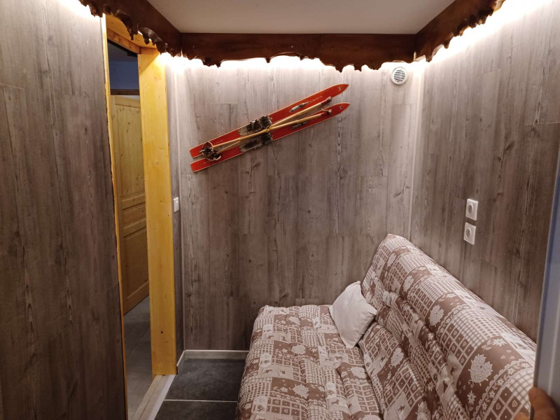 _clients_227345002_photos_27n_37795546