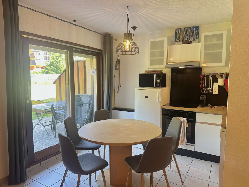 _clients_227345002_photos_3c_37543941