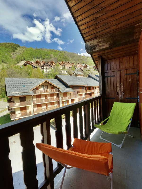 _clients_227345002_photos_42f_36865679