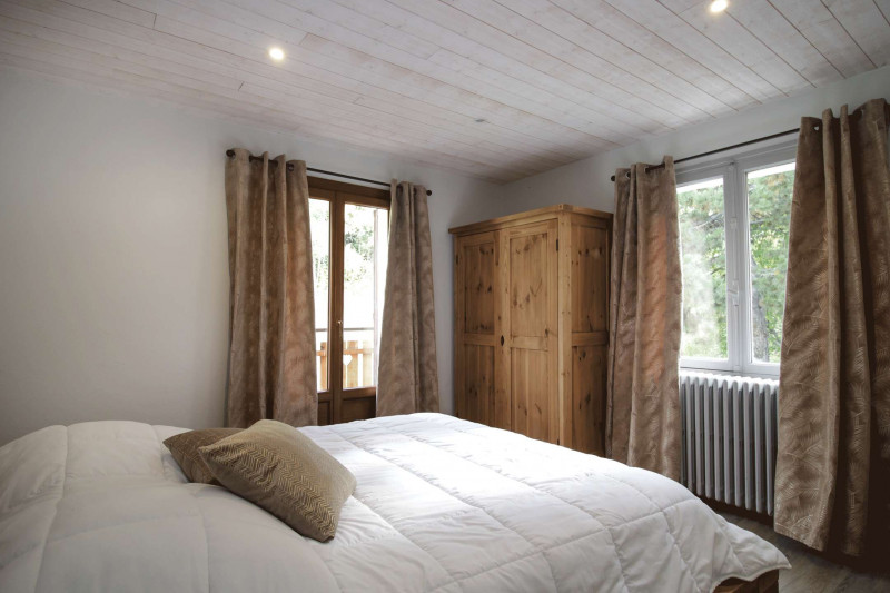 _clients_227345002_photos_63g_36700204