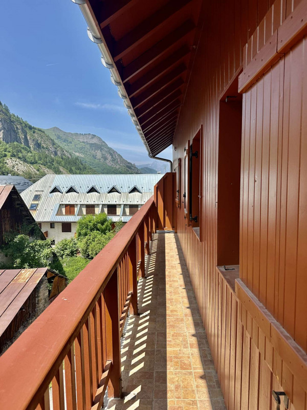 _clients_227345002_photos_64n_37198336