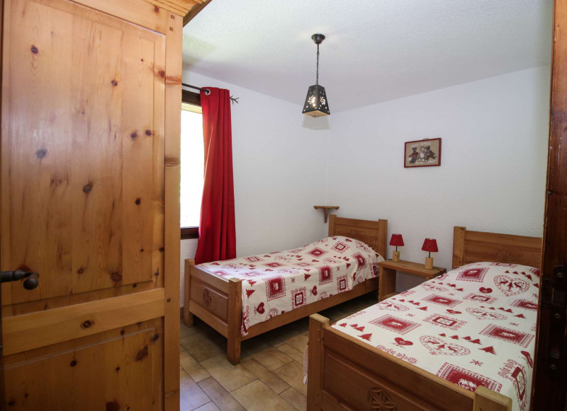 _clients_227345002_photos_66h_37691940 _clients_227345002_photos_66h_37691940