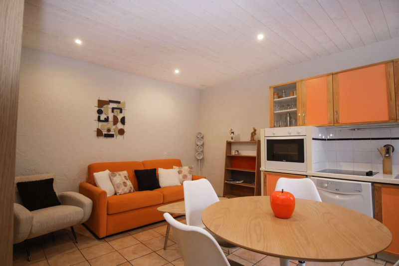 _clients_227345002_photos_68a_37667327