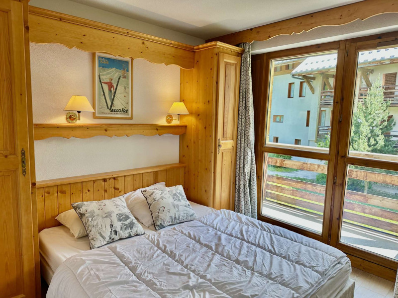 _clients_227345002_photos_82j_37544247